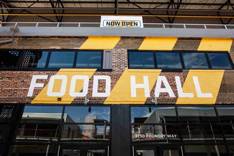 A guide to City Foundry STL's food hall in Midtown St..